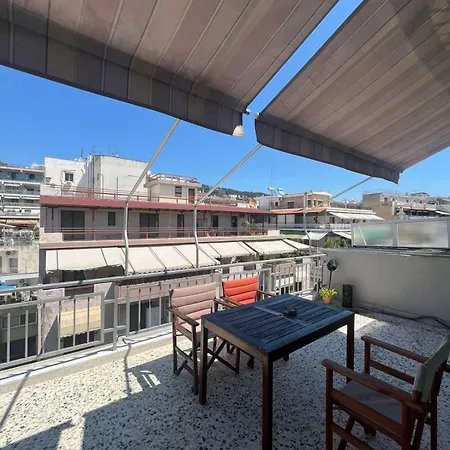 דירה Nectarios Center